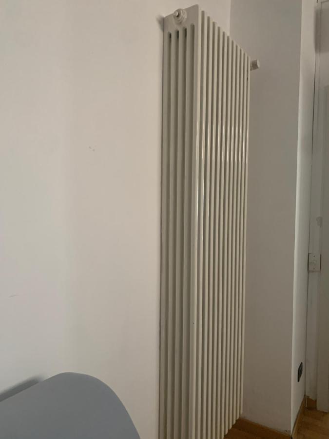 New Luxury Apartment, Milan City Center Екстер'єр фото