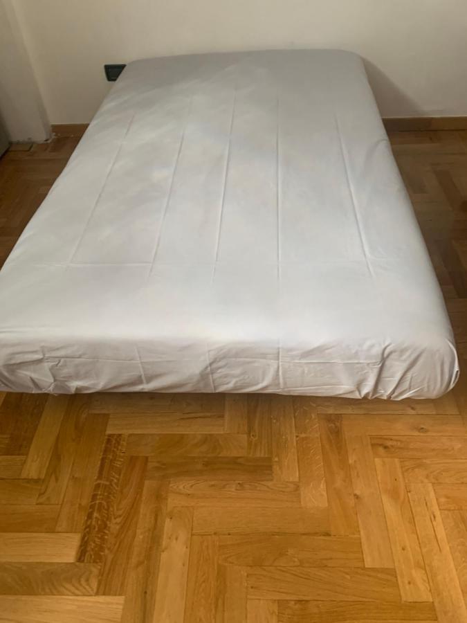 New Luxury Apartment, Milan City Center Екстер'єр фото